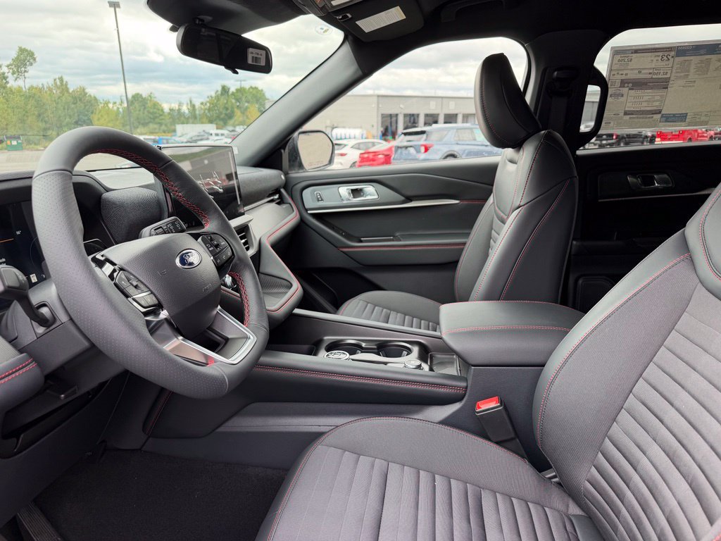 New 2026 Ford Explorer ST-Line AWD/4WD image 6