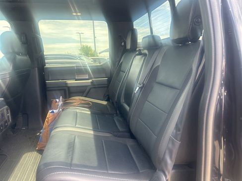 Used 2019 Ford F150 Raptor w/ Equipment Group 802A Luxury AWD/4WD image 6
