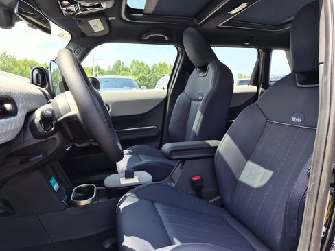 New 2026 MINI Cooper S FWD image 12