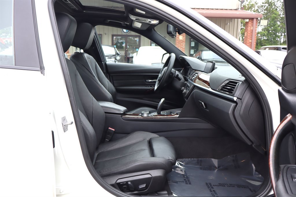 Used 2014 BMW 328i Sedan RWD image 17