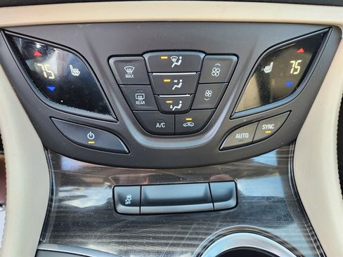 Used 2019 Buick Envision Premium image 12