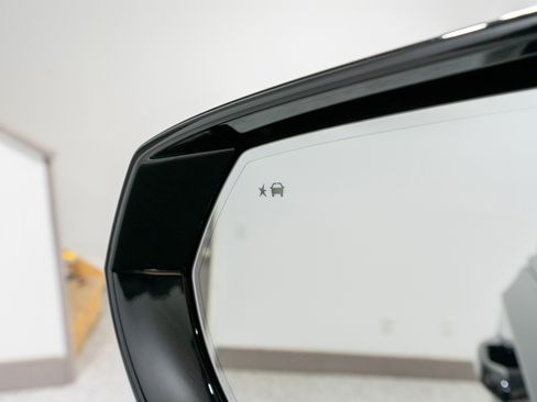 Used 2023 Chevrolet Tahoe RST w/ Luxury Package image 13