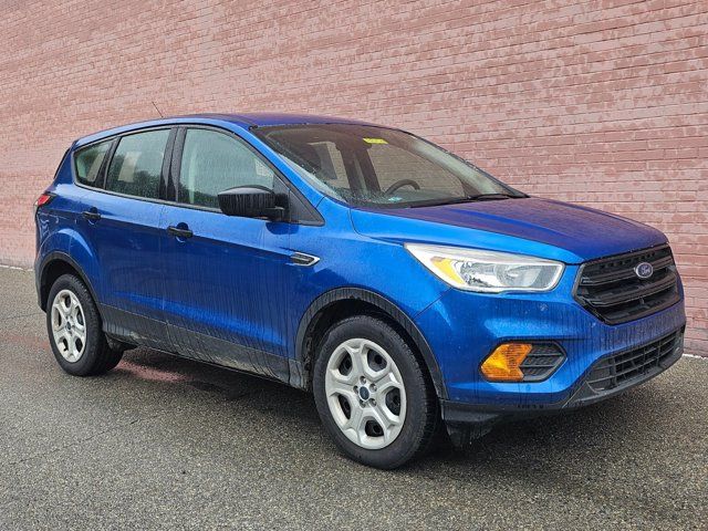 Used 2017 Ford Escape S FWD image 3