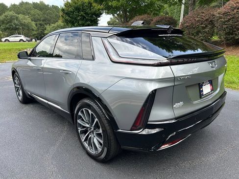 Used 2024 Cadillac Lyriq Sport RWD image 19