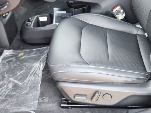 New 2025 Kia EV6 Wind image 8