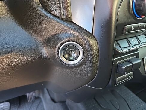 Used 2019 Chevrolet Silverado 1500 LT w/ Texas Edition image 25