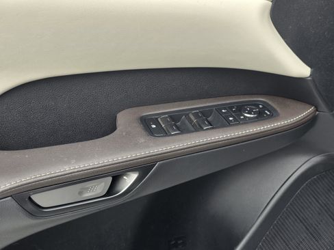 Used 2024 Lexus RX 350 Premium Plus w/ Convenience Package image 10