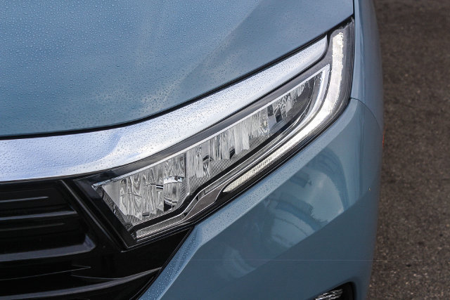 Used 2024 Honda Odyssey Elite image 13