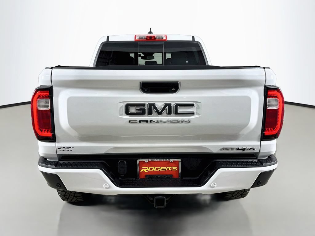 Used 2024 GMC Canyon AT4X AWD/4WD image 7