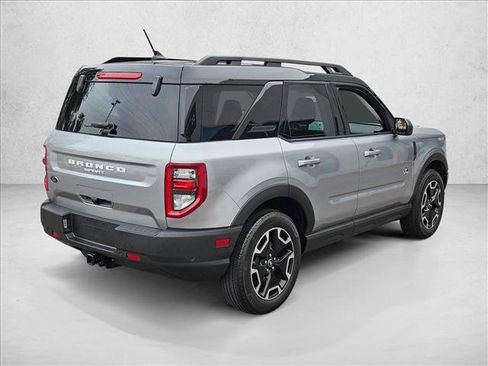 Used 2022 Ford Bronco Sport Outer Banks w/ Tech Package image 5