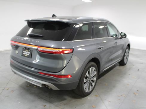 Used 2022 Lincoln Corsair Reserve w/ Elements Package image 9