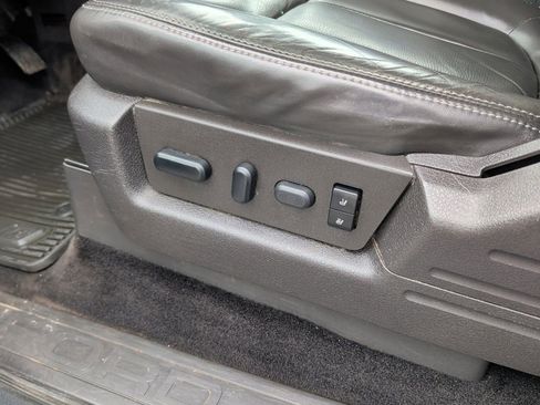 Used 2011 Ford F150 FX4 w/ FX Luxury Pkg AWD/4WD image 34