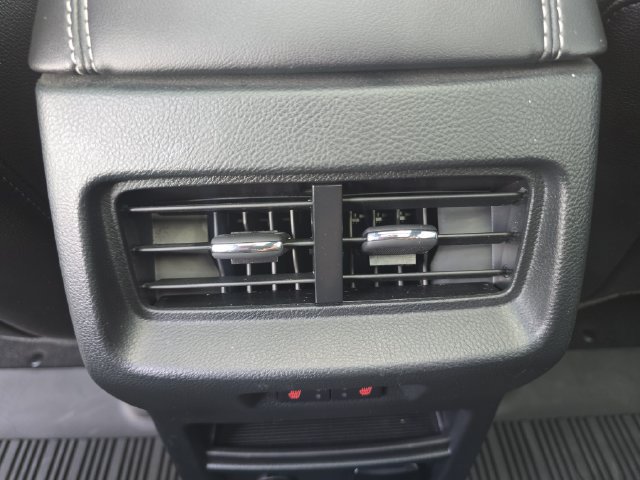Used 2024 Ford Edge ST w/ Equipment Group 401A AWD/4WD image 28