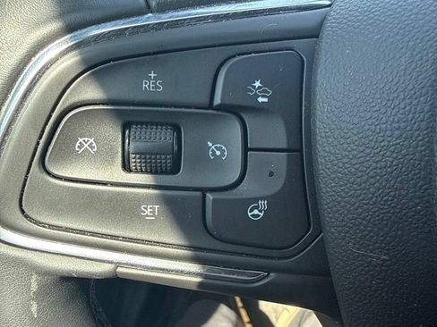 Used 2025 Buick Envista Preferred w/ Convenience I Package FWD image 28