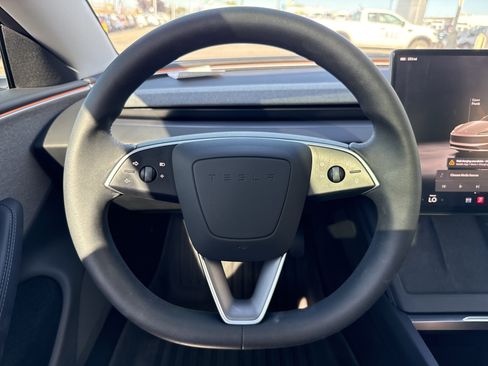 Used 2025 Tesla Model 3 Long Range RWD image 16