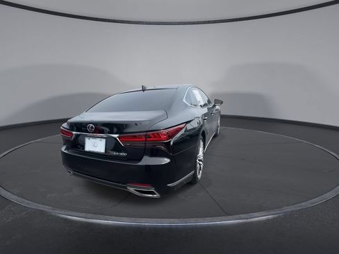 Used 2022 Lexus LS 500 w/ Interior Upgrade Package RWD image 8