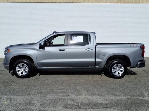 Certified 2025 Chevrolet Silverado 1500 LT image 2