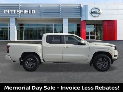 New 2026 Nissan Frontier SV