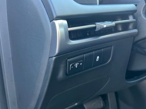 New 2026 Hyundai Tucson SE image 10