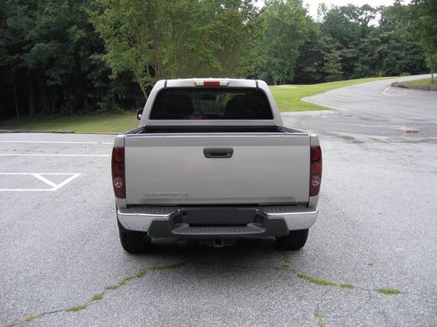 Used 2004 Chevrolet Colorado LS w/ Power Convenience Package RWD image 5