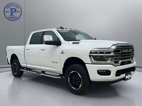 Used 2025 RAM 3500 Laramie AWD/4WD image 1