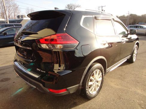 Used 2019 Nissan Rogue SV AWD/4WD image 4