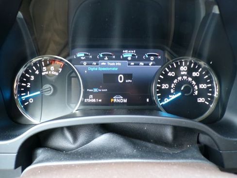 Used 2018 Ford F150 Lariat w/ Equipment Group 502A Luxury image 17