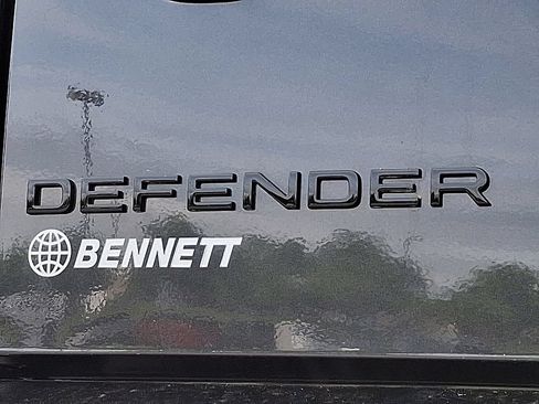 New 2026 Land Rover Defender 110 X-Dynamic SE AWD/4WD image 20