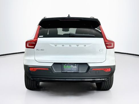 Used 2023 Volvo XC40 Recharge Plus AWD/4WD image 7
