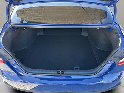 Used 2025 Toyota Camry SE image 26