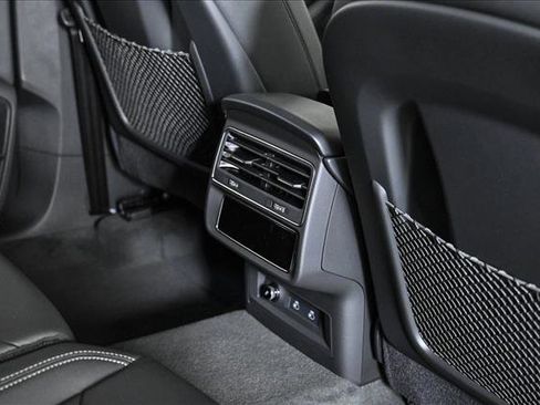 New 2026 Audi Q8 Premium Plus image 17