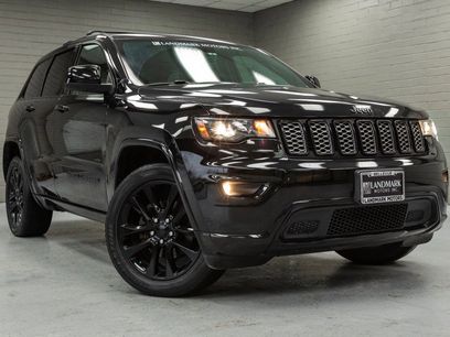 Used 2019 Jeep Grand Cherokee Altitude