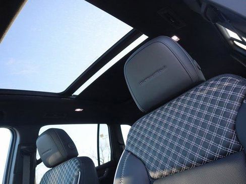 New 2026 GMC Acadia Denali w/ Super Cruise Package image 47