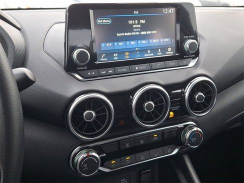 New 2025 Nissan Sentra S image 10