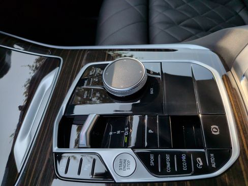 Certified 2024 BMW X5 xDrive40i w/ Premium Package image 21