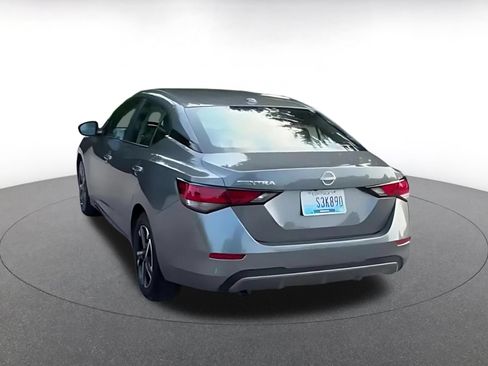 Used 2025 Nissan Sentra SV FWD image 13