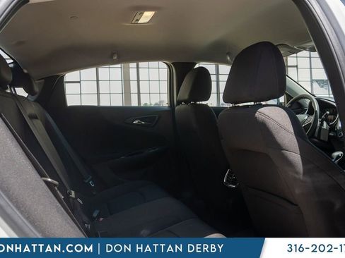 Used 2024 Chevrolet Malibu LT FWD image 24