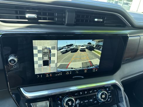Used 2025 GMC Sierra 1500 Denali Ultimate AWD/4WD image 18