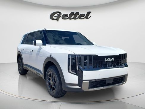 New 2027 Kia Telluride LX FWD image 3