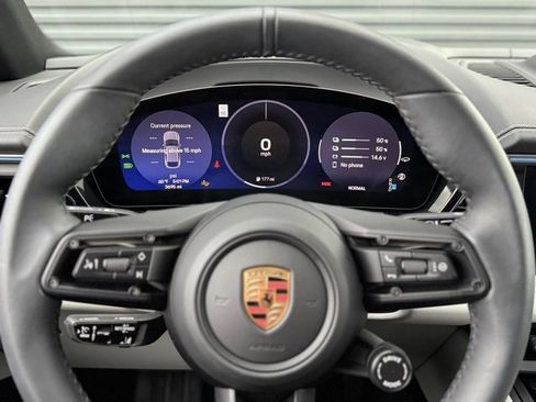 Certified 2025 Porsche Macan 4 Electric image 20
