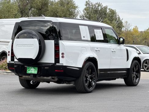 Used 2024 Land Rover Defender 130 X-Dynamic SE AWD/4WD image 6