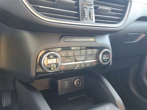 Used 2021 Ford Escape SEL image 23