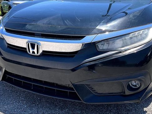 Used 2017 Honda Civic Touring image 36