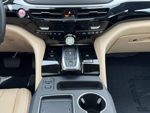 Certified 2026 Acura MDX SH-AWD w/ Technology Package image 19