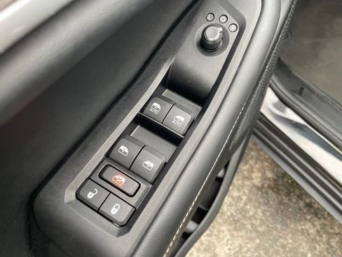 Used 2022 Jeep Grand Cherokee L Limited image 28