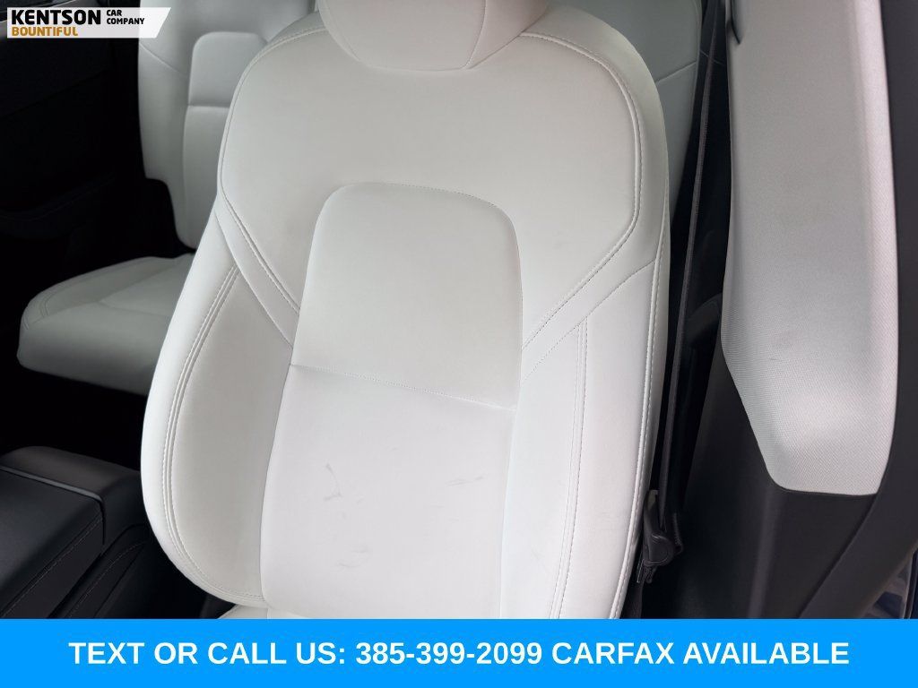 Used 2023 Tesla Model Y Long Range AWD/4WD image 26