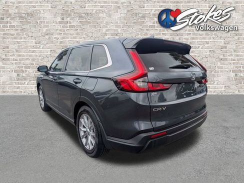 Used 2024 Honda CR-V EX image 5