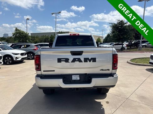 Used 2026 RAM 2500 Big Horn AWD/4WD image 6