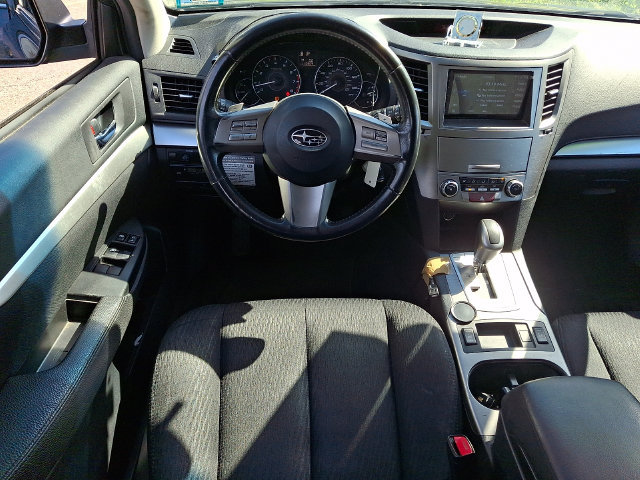 Used 2011 Subaru Outback 2.5i Premium AWD/4WD image 12