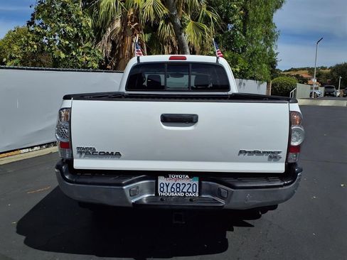 Used 2005 Toyota Tacoma PreRunner RWD image 6